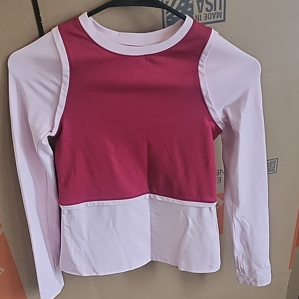Stylish Pink and White Kids Top,Nike,Size small,7/8,Pink& Maroonish